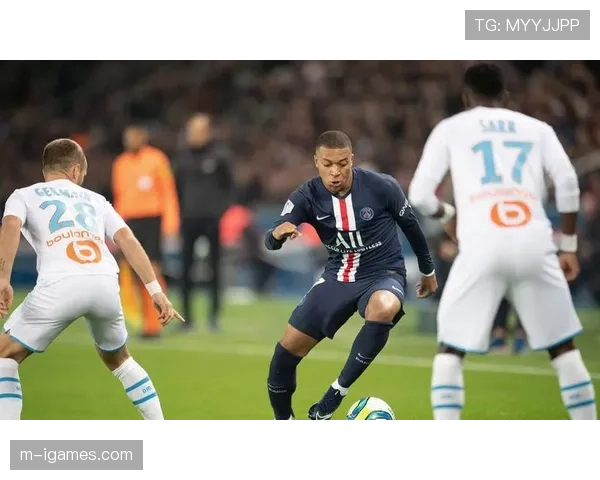 历史交锋回顾：巴黎近十年做客里尔主场胜率不足四成